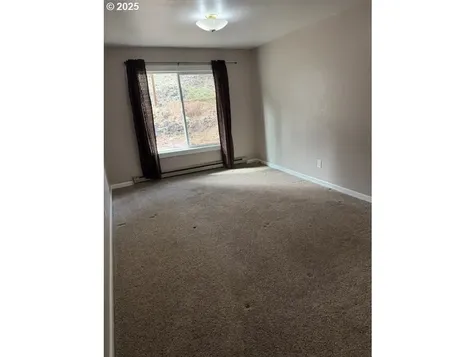 207 N Humbolt Street Canyon City OR 97820
