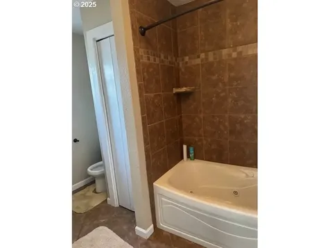 207 N Humbolt Street Canyon City OR 97820