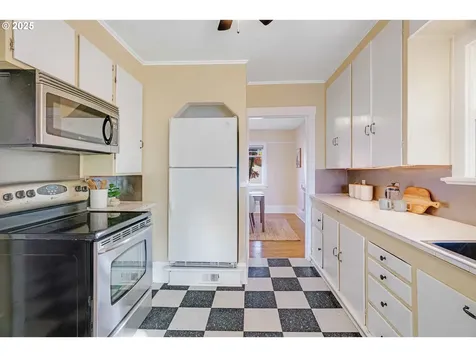 3144 NE 77th Avenue Portland OR 97213