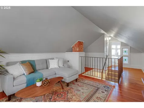 3144 NE 77th Avenue Portland OR 97213
