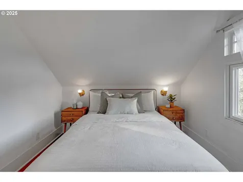 3144 NE 77th Avenue Portland OR 97213