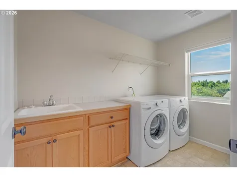 2365 N Gray Street Cornelius OR 97113