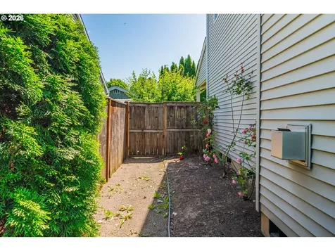 2365 N Gray Street Cornelius OR 97113