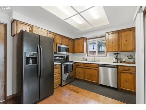 6505 SE 43rd Avenue Portland OR 97206