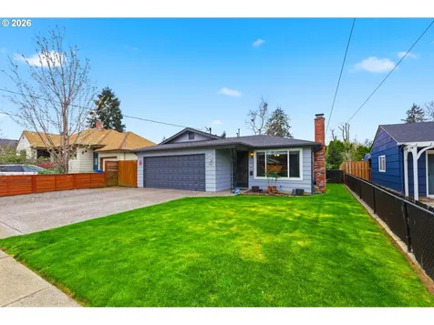 6505 SE 43rd Avenue Portland OR 97206