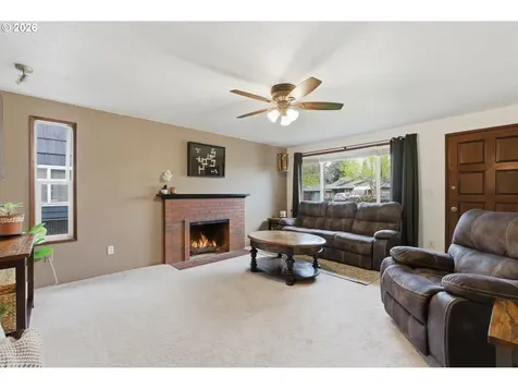 6505 SE 43rd Avenue Portland OR 97206