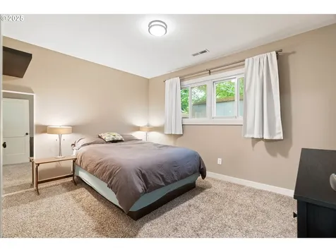 4607 SE 88th Avenue Portland OR 97266