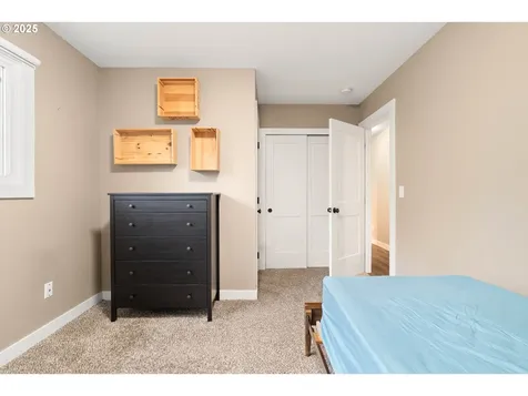 4607 SE 88th Avenue Portland OR 97266