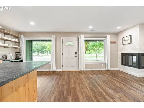 4607 SE 88th Avenue Portland OR 97266