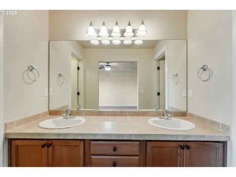 9923 SE Old Town Court Happy Valley OR 97086