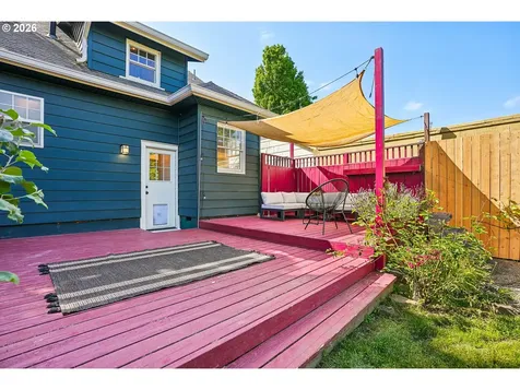 5930 SE 18th Avenue Portland OR 97202