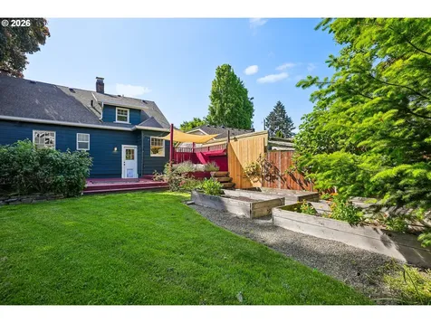 5930 SE 18th Avenue Portland OR 97202