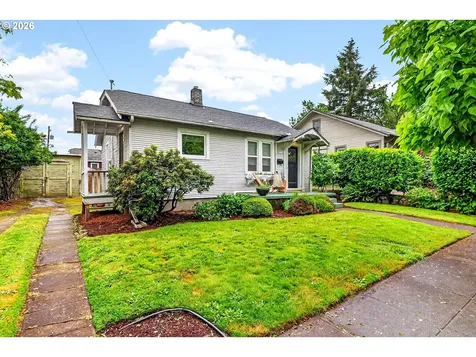 1312 SE Mall Street Portland OR 97202