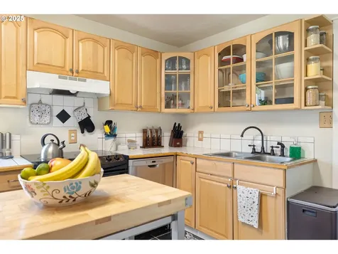 917 NW Greeley Street Camas WA 98607