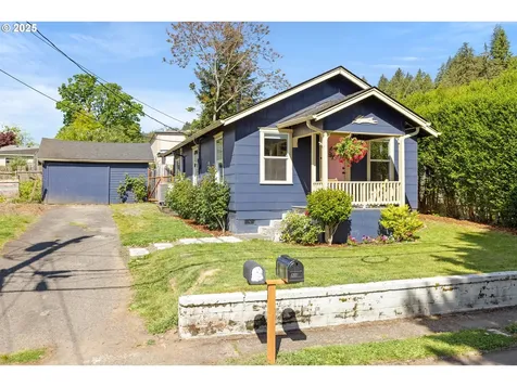 917 NW Greeley Street Camas WA 98607
