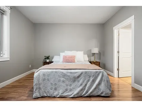 3216 NW 105th Street Vancouver WA 98685