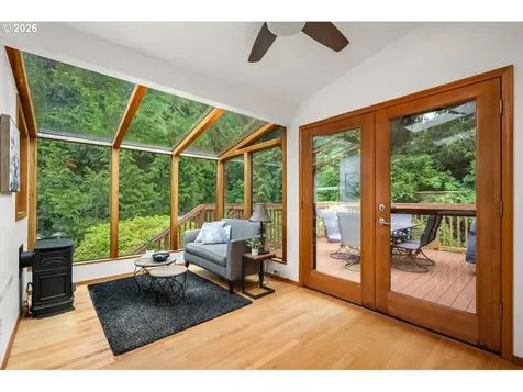 4602 SW 25th Avenue Portland OR 97239