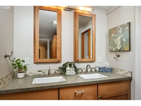 4602 SW 25th Avenue Portland OR 97239