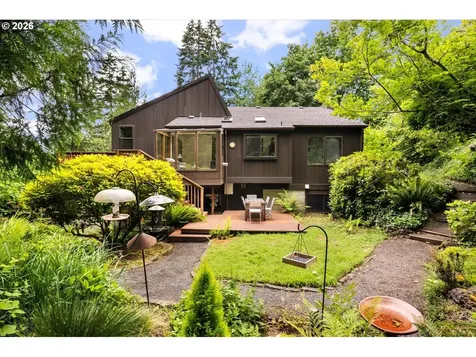 4602 SW 25th Avenue Portland OR 97239