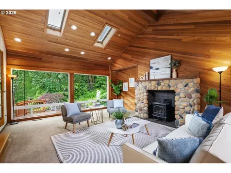 4602 SW 25th Avenue Portland OR 97239