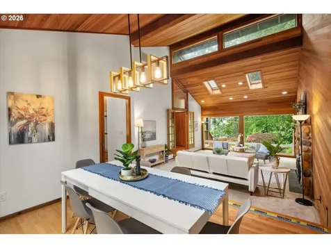 4602 SW 25th Avenue Portland OR 97239