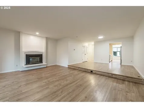 4248 NE 125th Place Portland OR 97230