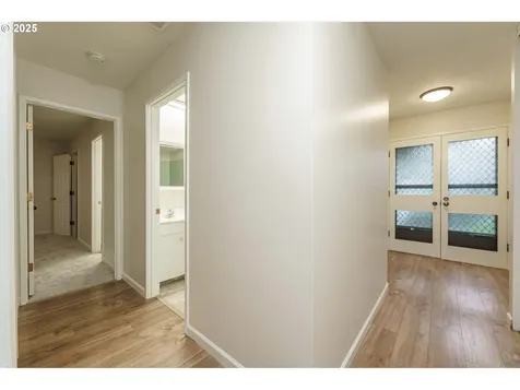 4248 NE 125th Place Portland OR 97230