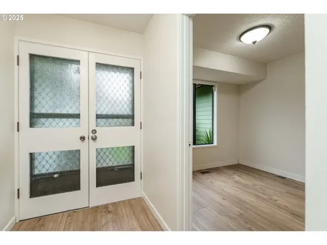 4248 NE 125th Place Portland OR 97230