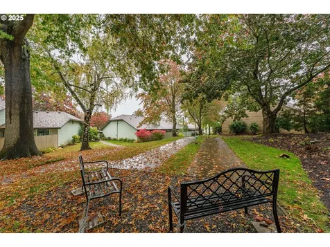 4248 NE 125th Place Portland OR 97230