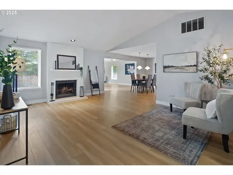8720 SW Suffolk Court Beaverton OR 97008