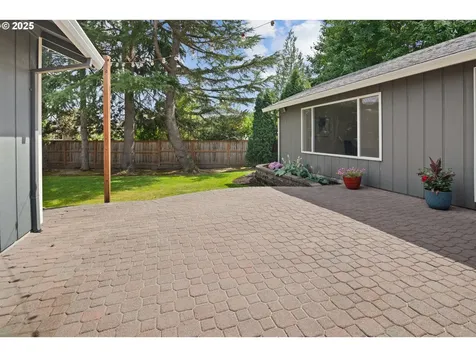 8720 SW Suffolk Court Beaverton OR 97008