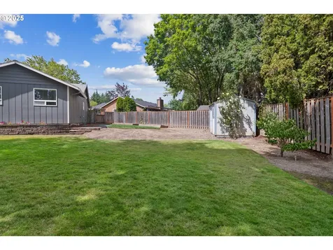 8720 SW Suffolk Court Beaverton OR 97008