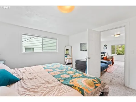 11705 SE Pine Street Portland OR 97216