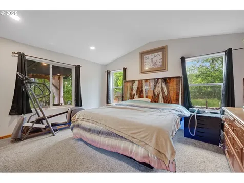 17205 Oakdale Road Dallas OR 97338
