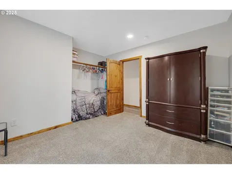 17205 Oakdale Road Dallas OR 97338