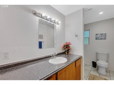17205 Oakdale Road Dallas OR 97338