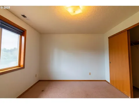 6652 Sweetwater Lane SE Salem OR 97317