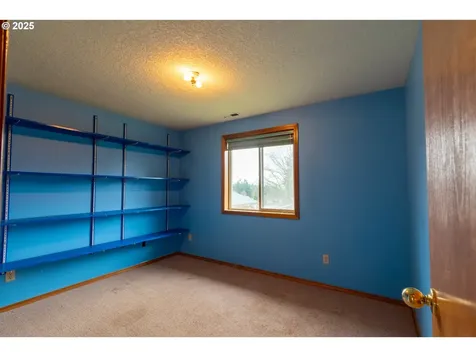 6652 Sweetwater Lane SE Salem OR 97317