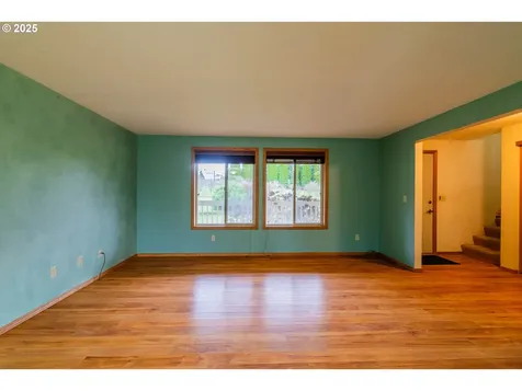 6652 Sweetwater Lane SE Salem OR 97317