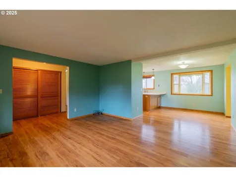 6652 Sweetwater Lane SE Salem OR 97317