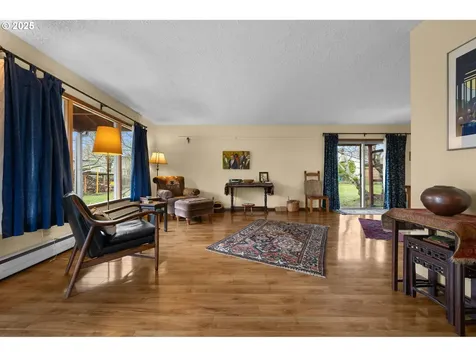 7015 SE 87th Avenue Portland OR 97266