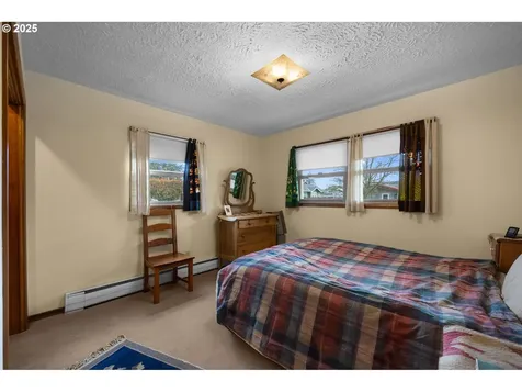 7015 SE 87th Avenue Portland OR 97266