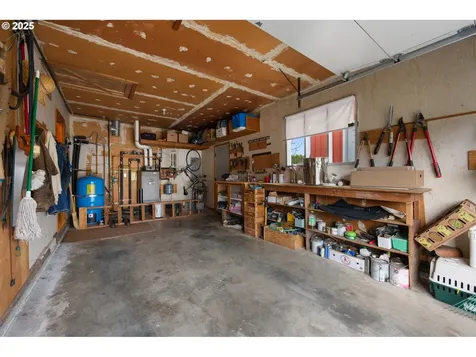 7015 SE 87th Avenue Portland OR 97266