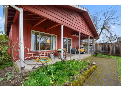 7015 SE 87th Avenue Portland OR 97266