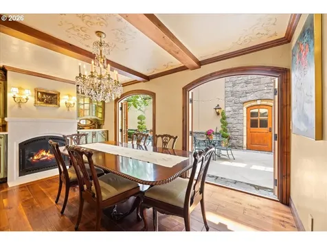 1527 Lake Front Road Lake Oswego OR 97034
