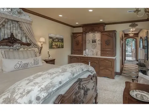 1527 Lake Front Road Lake Oswego OR 97034