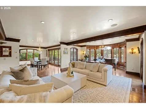 1527 Lake Front Road Lake Oswego OR 97034