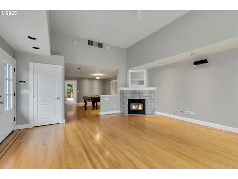 312 NE 14th Avenue Canby OR 97013