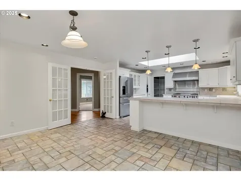 312 NE 14th Avenue Canby OR 97013