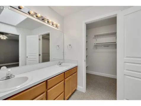 312 NE 14th Avenue Canby OR 97013